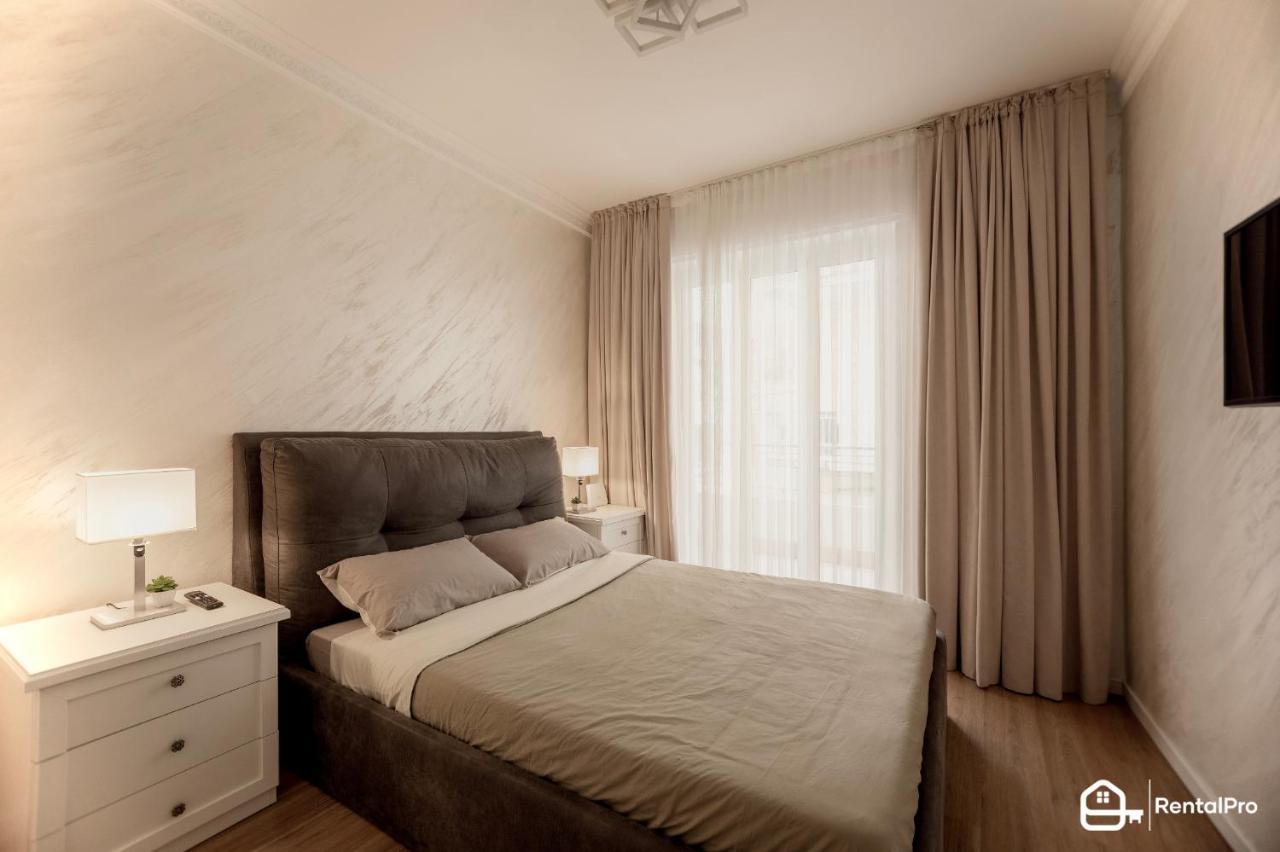 Ariston A 200M-Luxury Apartment Con A/C & Wi-Fi Сан Ремо Екстериор снимка
